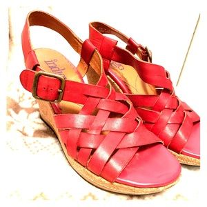 Red Indigo Wedge